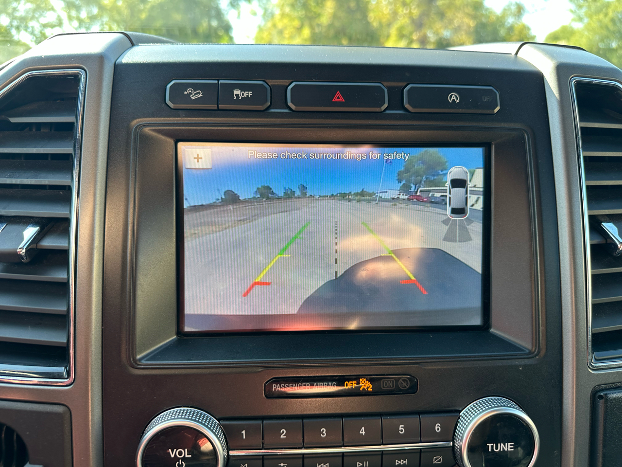 2018 Ford Expedition XLT photo 19