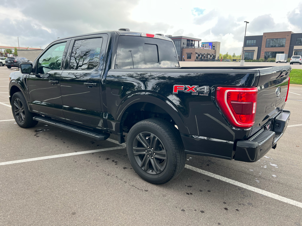 2022 Ford F-150 XLT photo 4