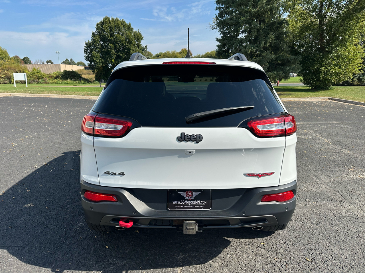 2016 Jeep Cherokee Trailhawk photo 5