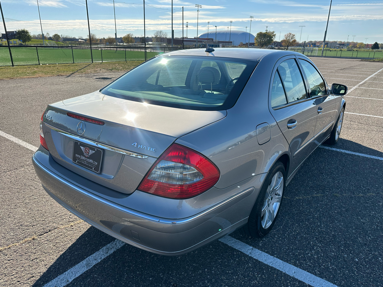 Mercedes-Benz E-Class E350 4MATIC 2007