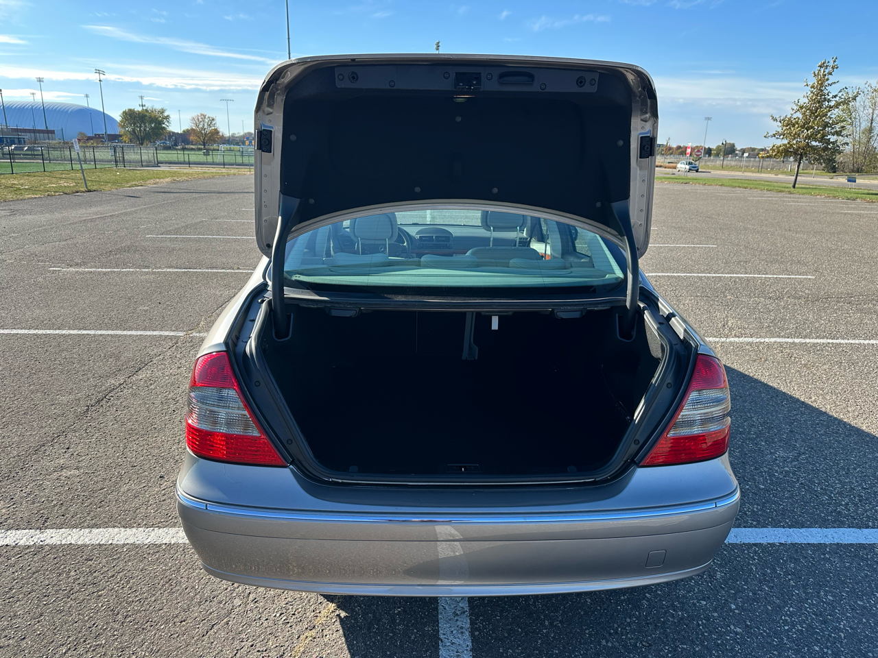 Mercedes-Benz E-Class E350 4MATIC 2007