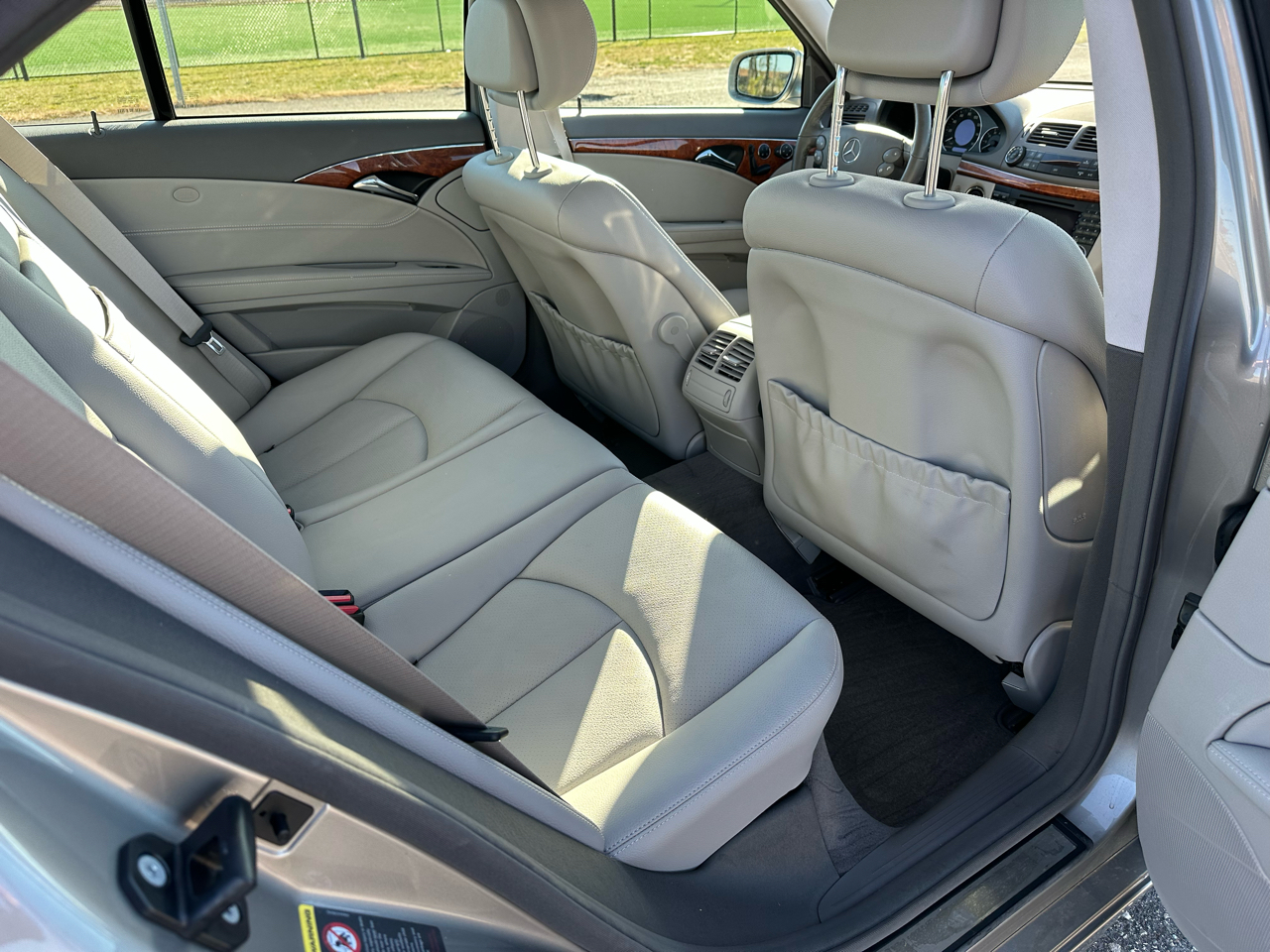 Mercedes-Benz E-Class E350 4MATIC 2007