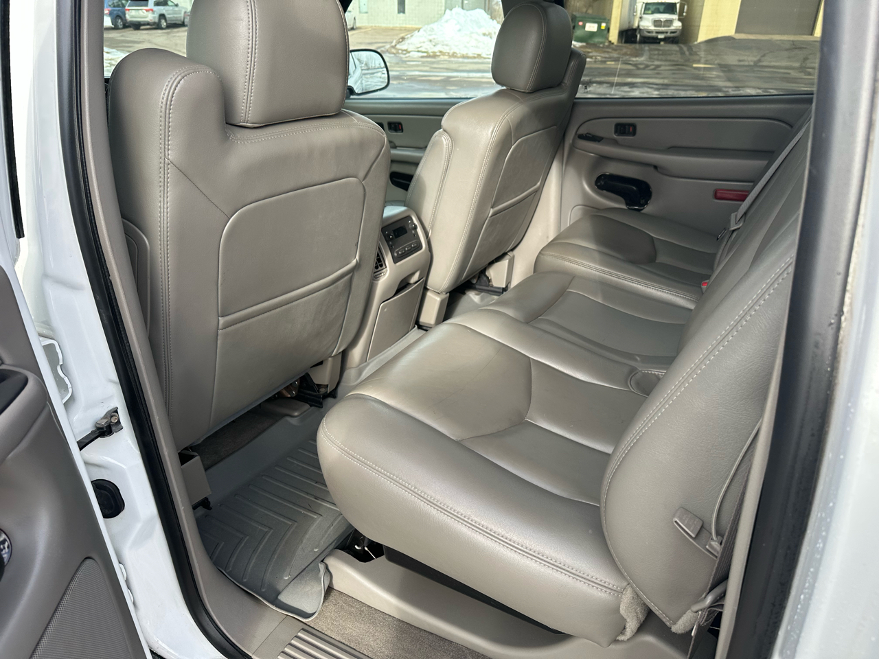 Chevrolet Avalanche 1500 4WD 2005