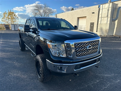 2019 Nissan Titan XD SV Crew Cab 4WD