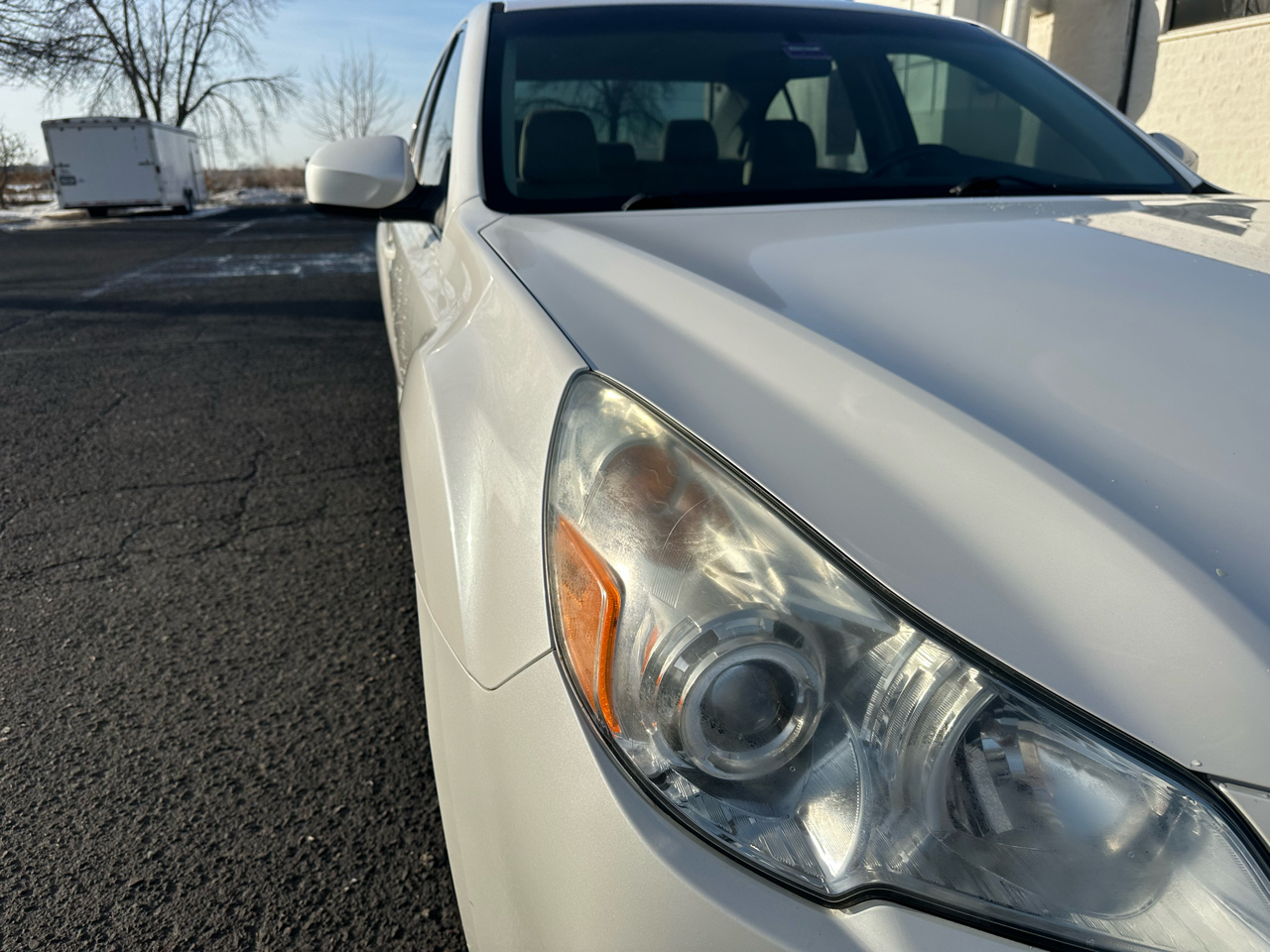Subaru Legacy 2.5i Premium 2011