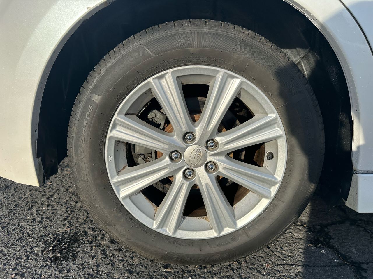 Subaru Legacy 2.5i Premium 2011