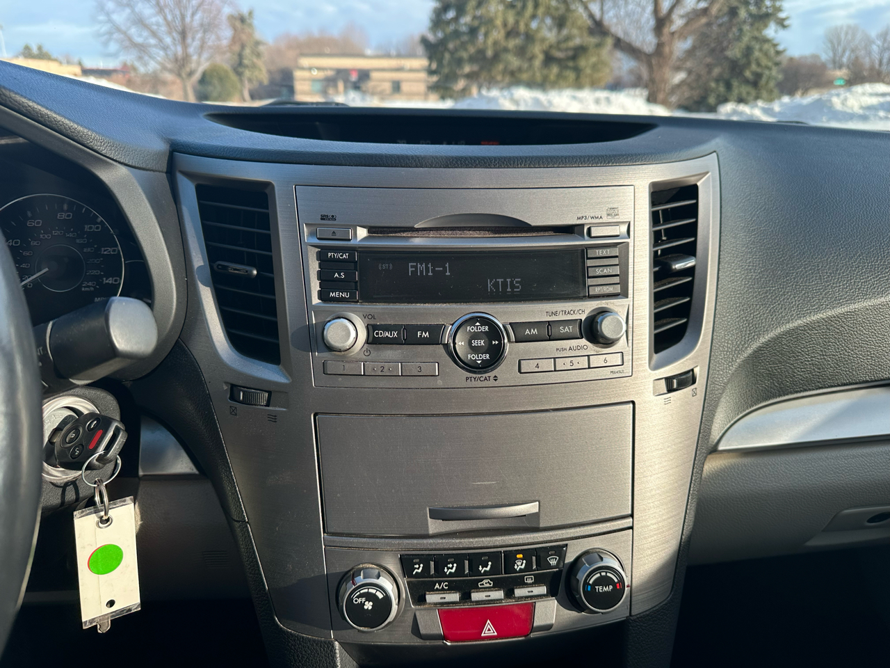 Subaru Legacy 2.5i Premium 2011