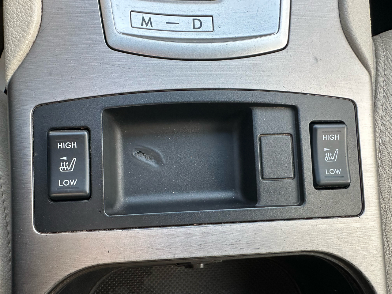 Subaru Legacy 2.5i Premium 2011