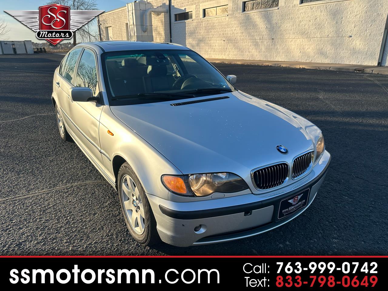 2004 BMW 3-Series 325xi Sedan