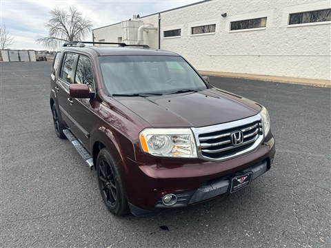 2015 Honda Pilot Touring 4WD 5-Spd AT with DVD