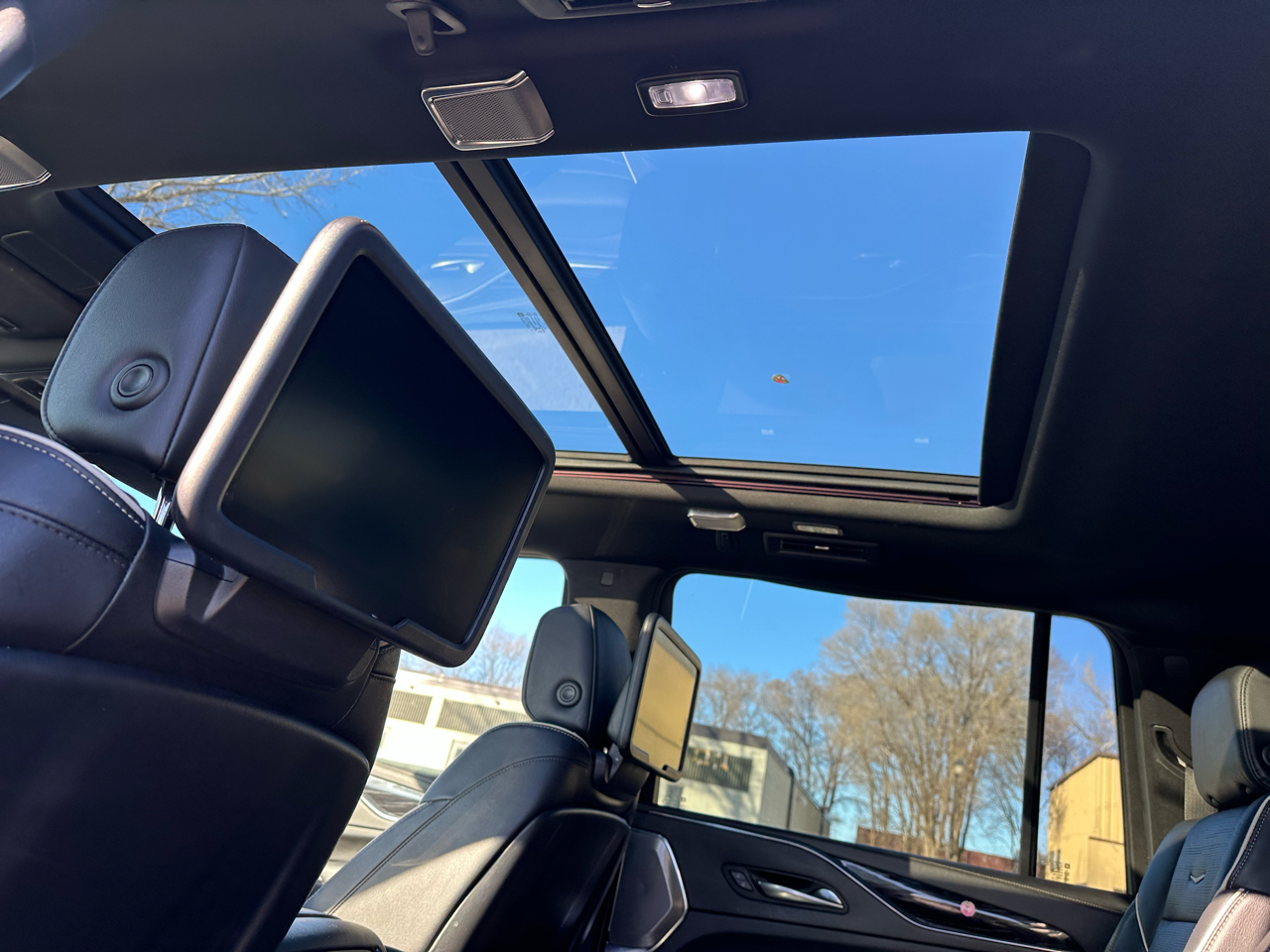 Cadillac Escalade ESV Sport AWD 2021