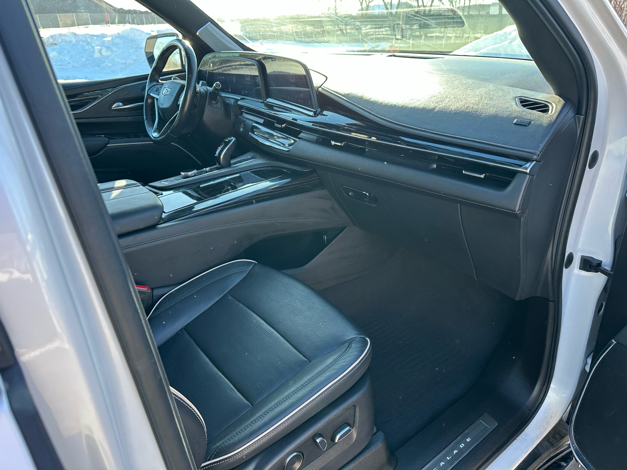 Cadillac Escalade ESV Sport AWD 2021