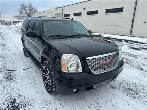 2014 GMC Yukon Denali XL 4WD
