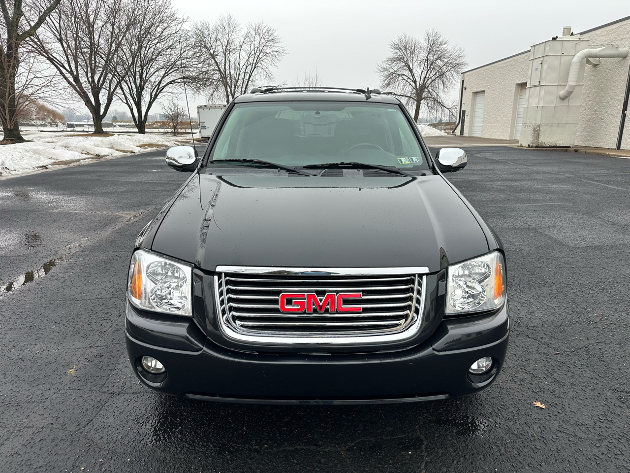 GMC Envoy SLE-1 4WD 2008