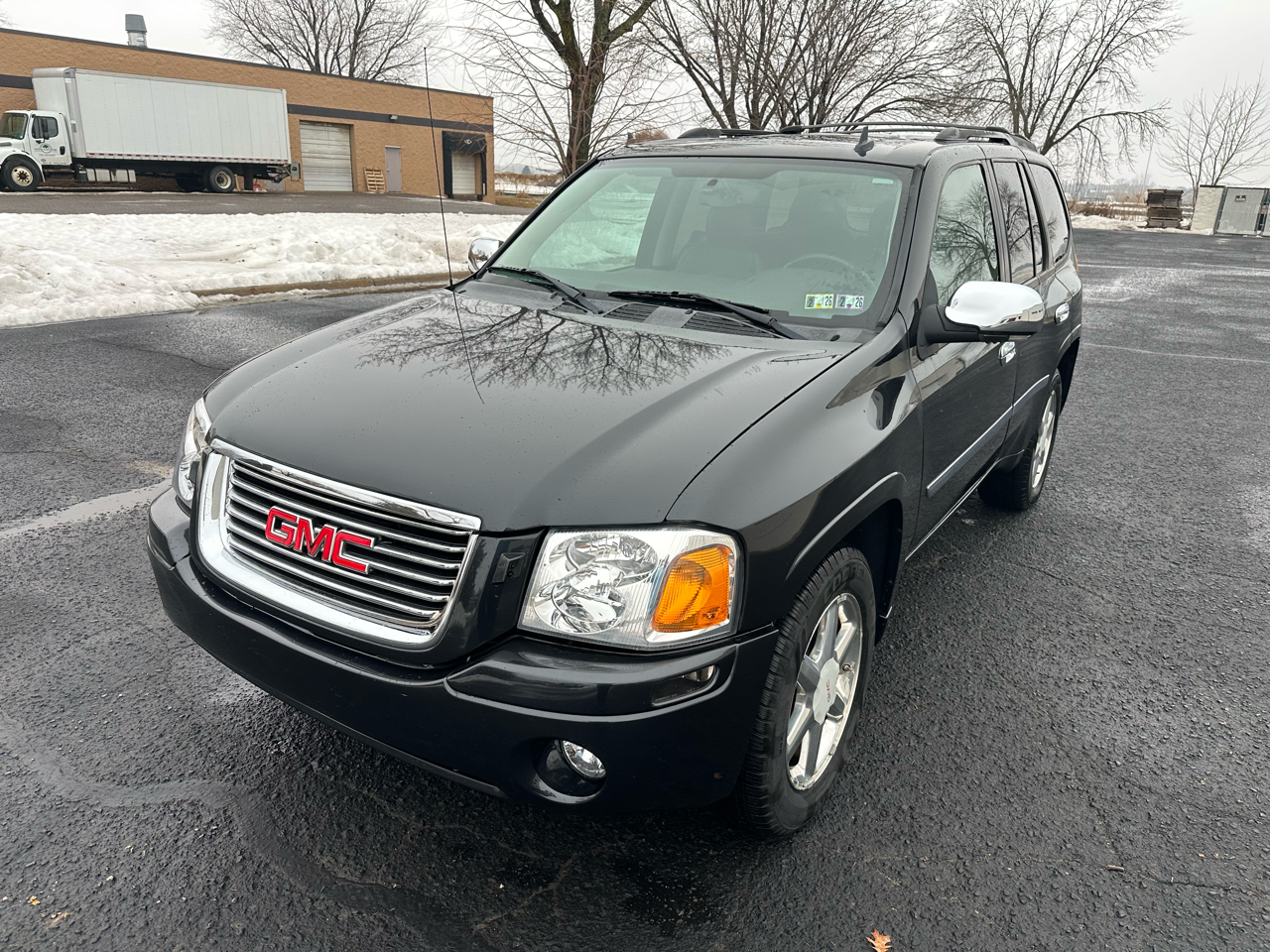 GMC Envoy SLE-1 4WD 2008