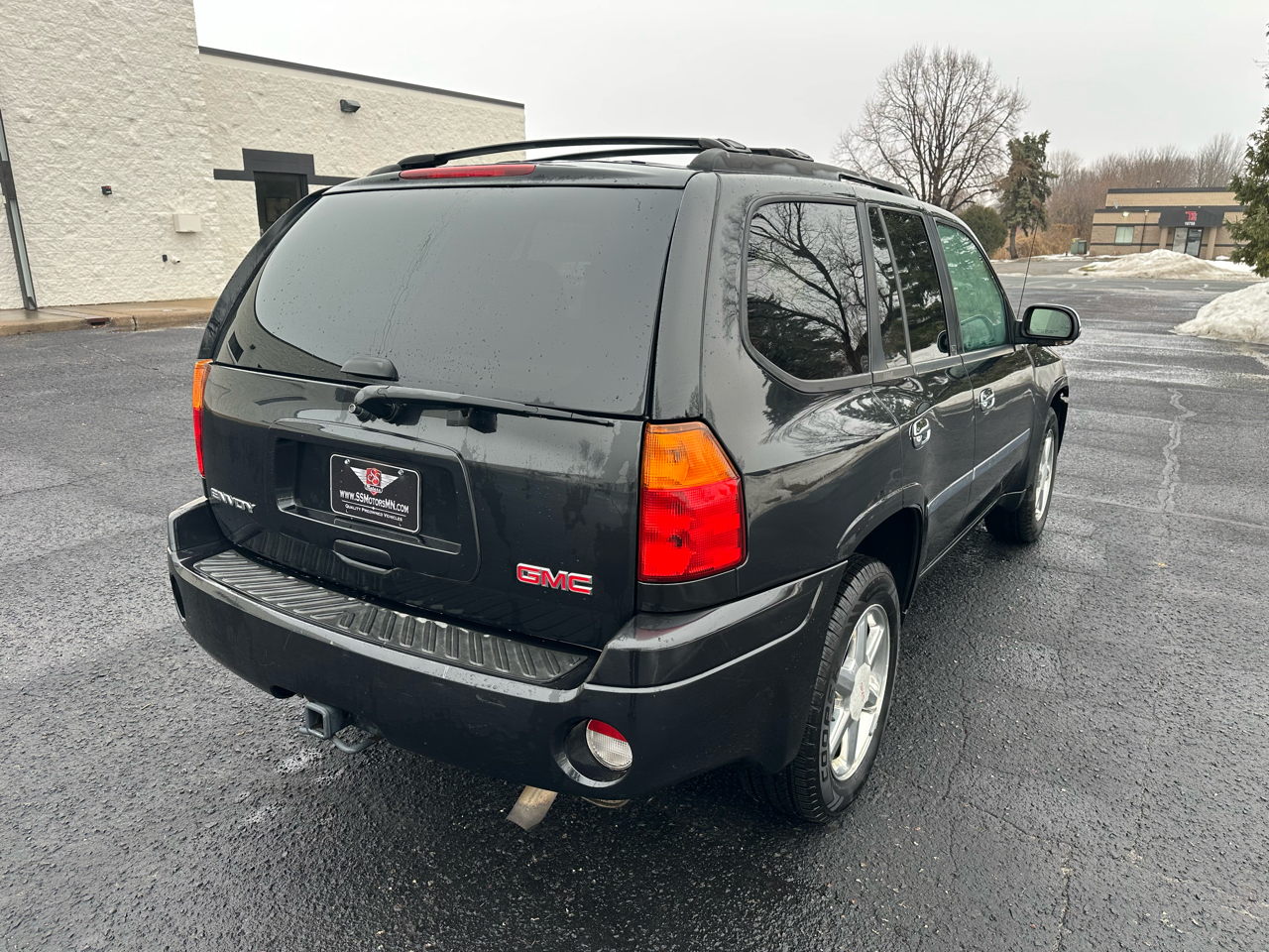GMC Envoy SLE-1 4WD 2008