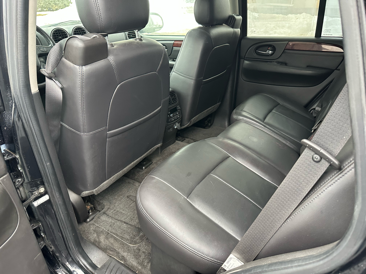 GMC Envoy SLE-1 4WD 2008