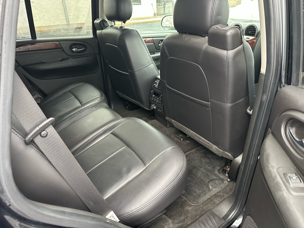 GMC Envoy SLE-1 4WD 2008