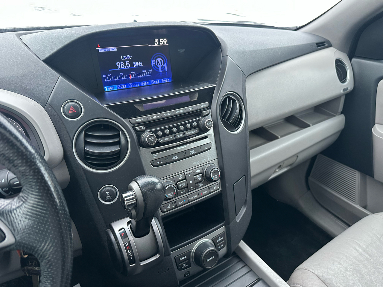 Honda Pilot EX-L 4WD 5-Spd AT with DVD 2014