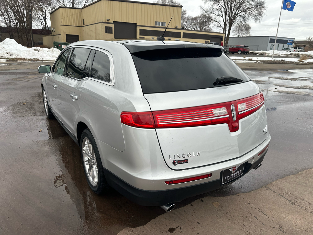 Lincoln MKT 3.5L with EcoBoost AWD 2013