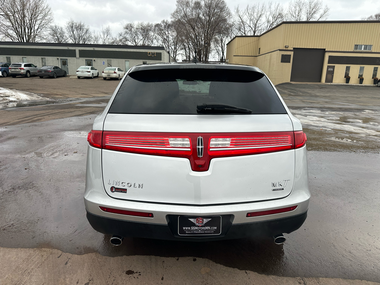 Lincoln MKT 3.5L with EcoBoost AWD 2013