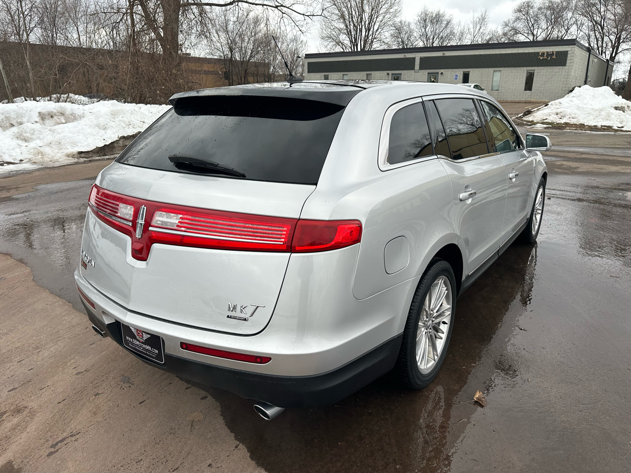 Lincoln MKT 3.5L with EcoBoost AWD 2013