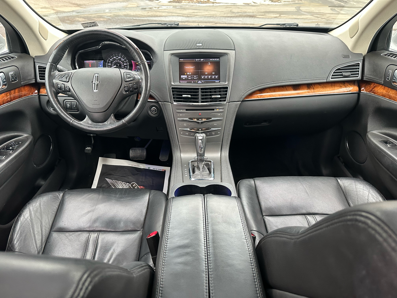 Lincoln MKT 3.5L with EcoBoost AWD 2013