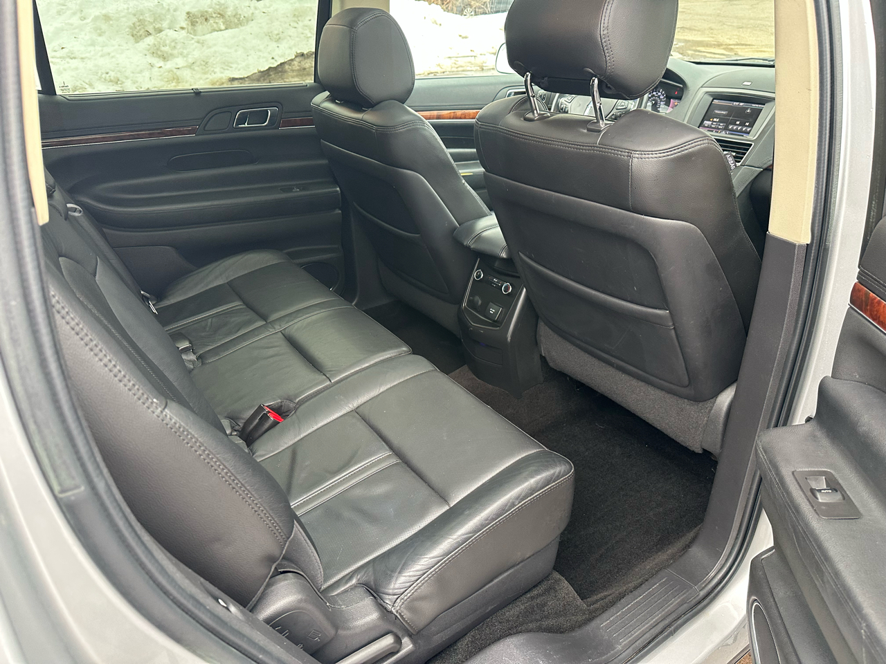 Lincoln MKT 3.5L with EcoBoost AWD 2013