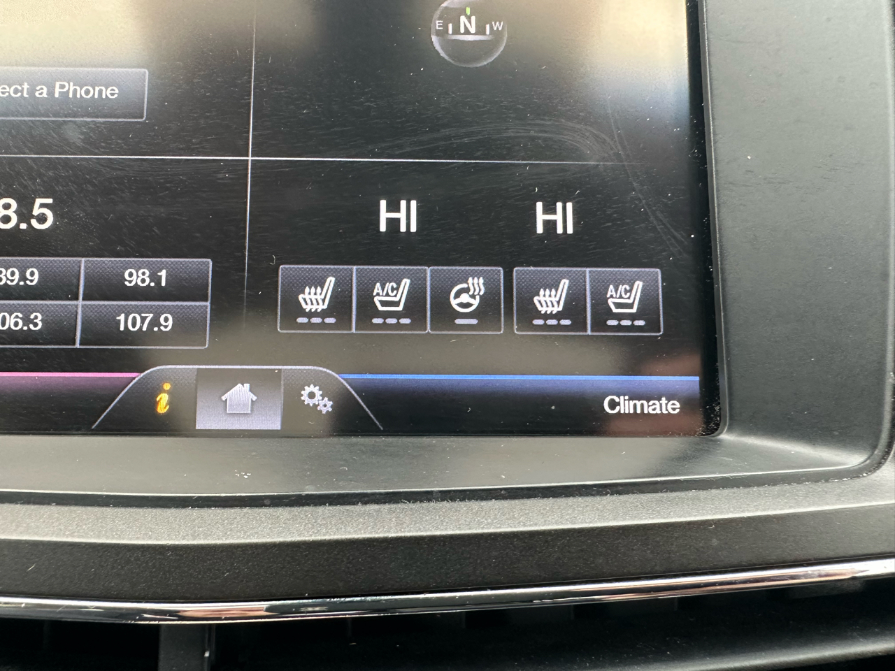 Lincoln MKT 3.5L with EcoBoost AWD 2013