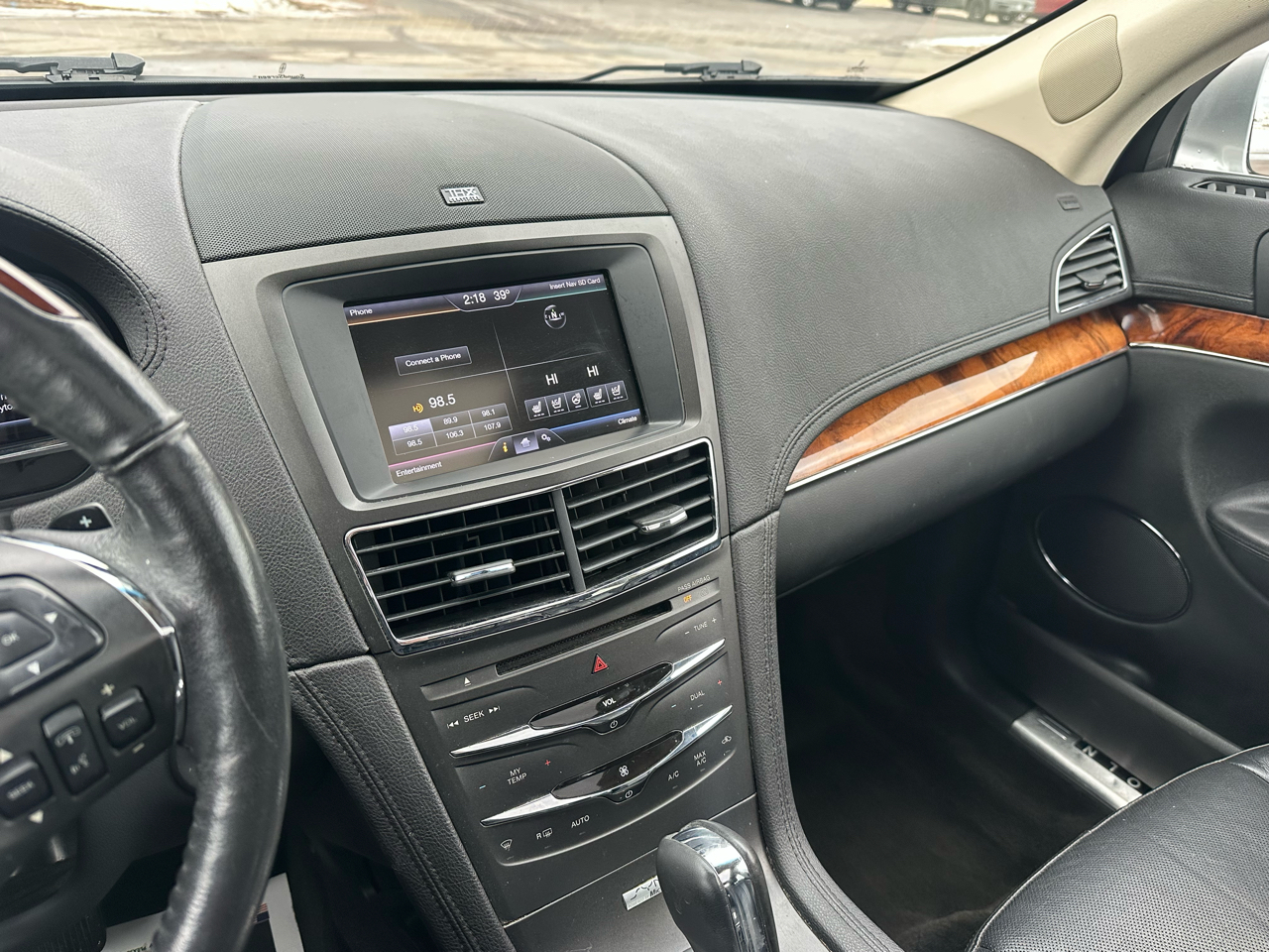 Lincoln MKT 3.5L with EcoBoost AWD 2013