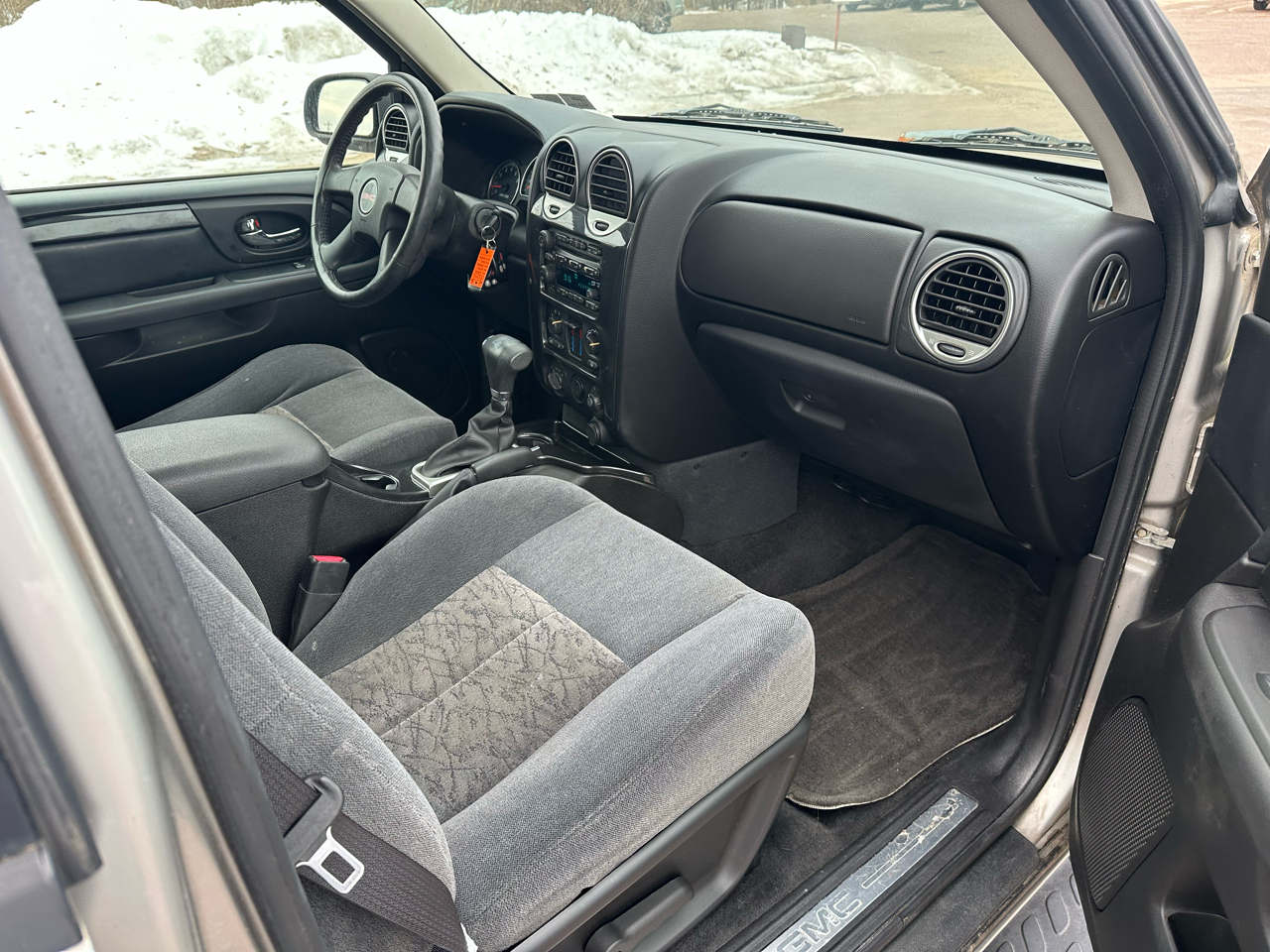 GMC Envoy SLE 4WD 2006