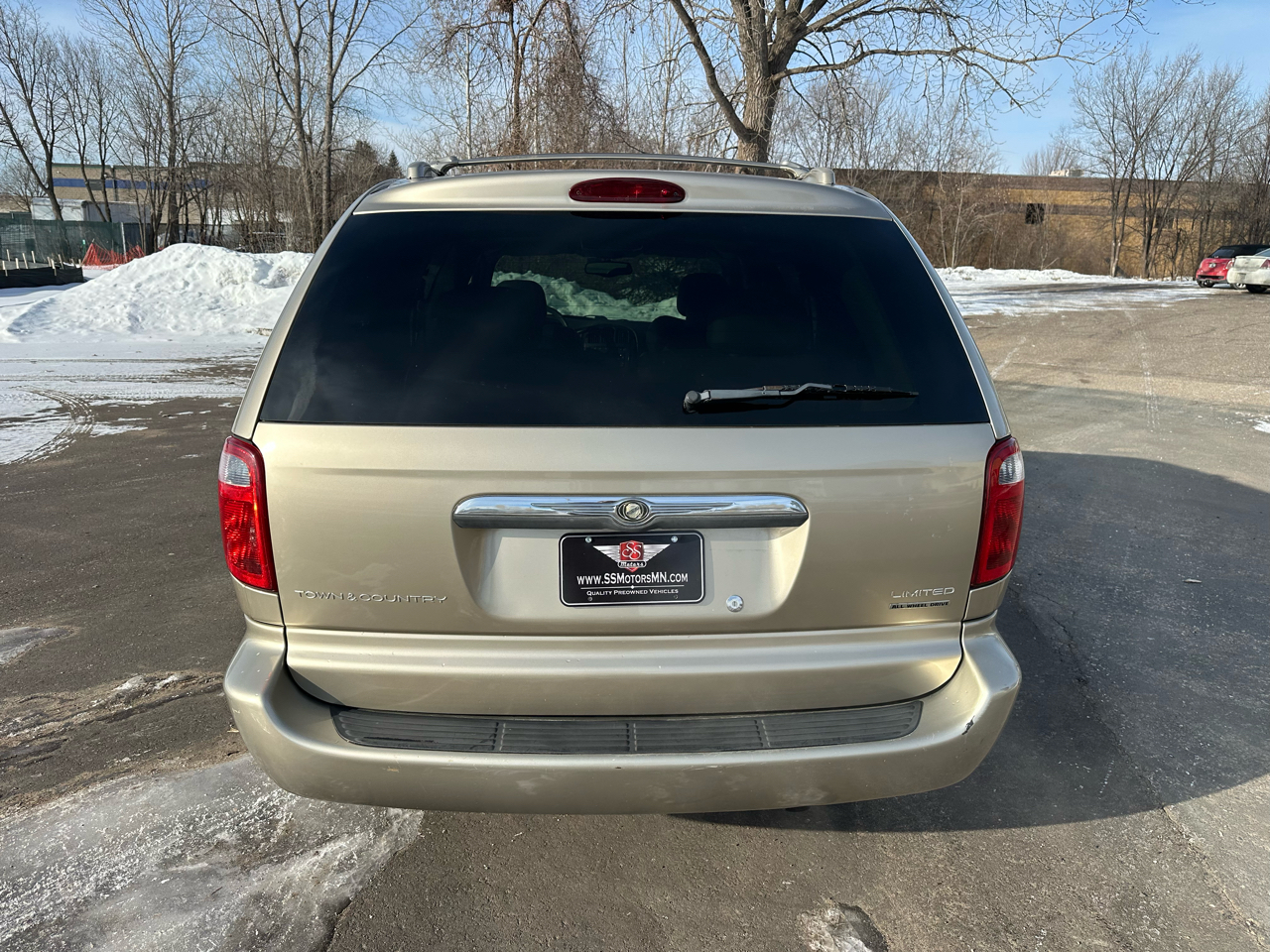 Chrysler Town & Country Limited AWD 2003