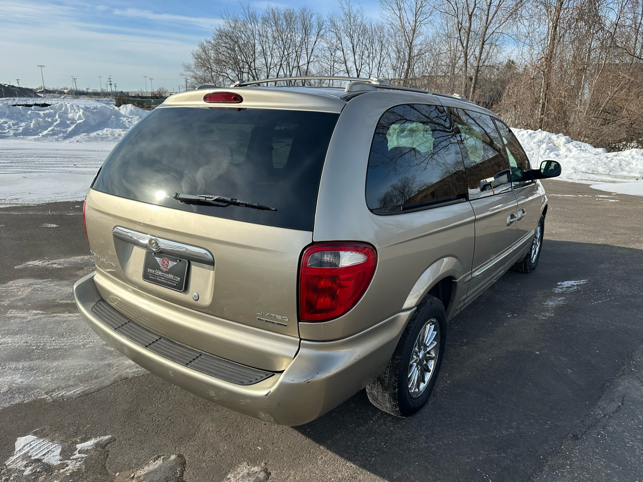 Chrysler Town & Country Limited AWD 2003