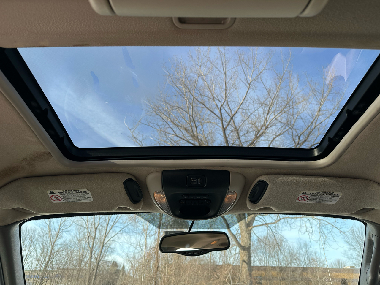 Chrysler Town & Country Limited AWD 2003