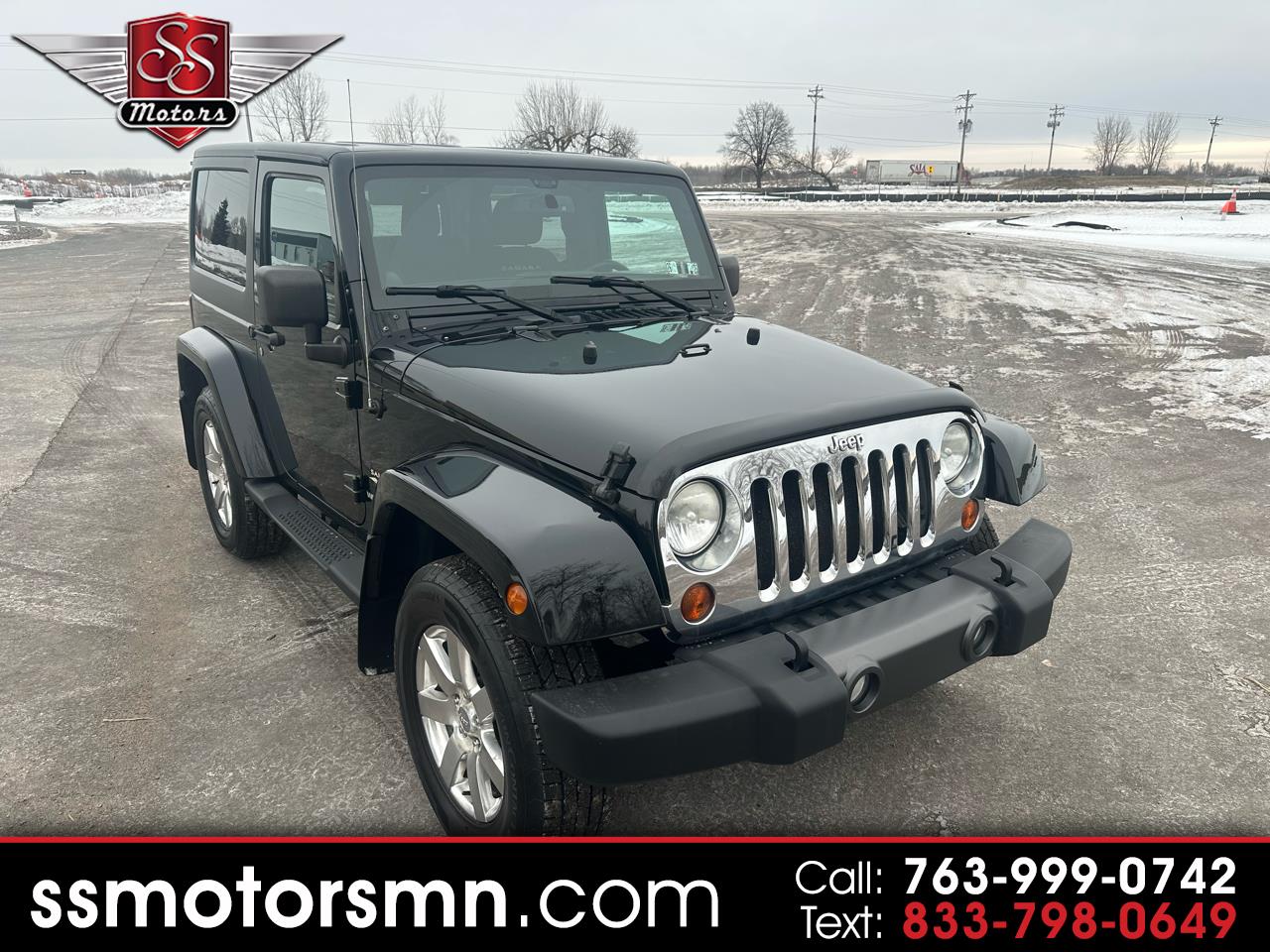 Jeep Wrangler Sahara 4WD 2013