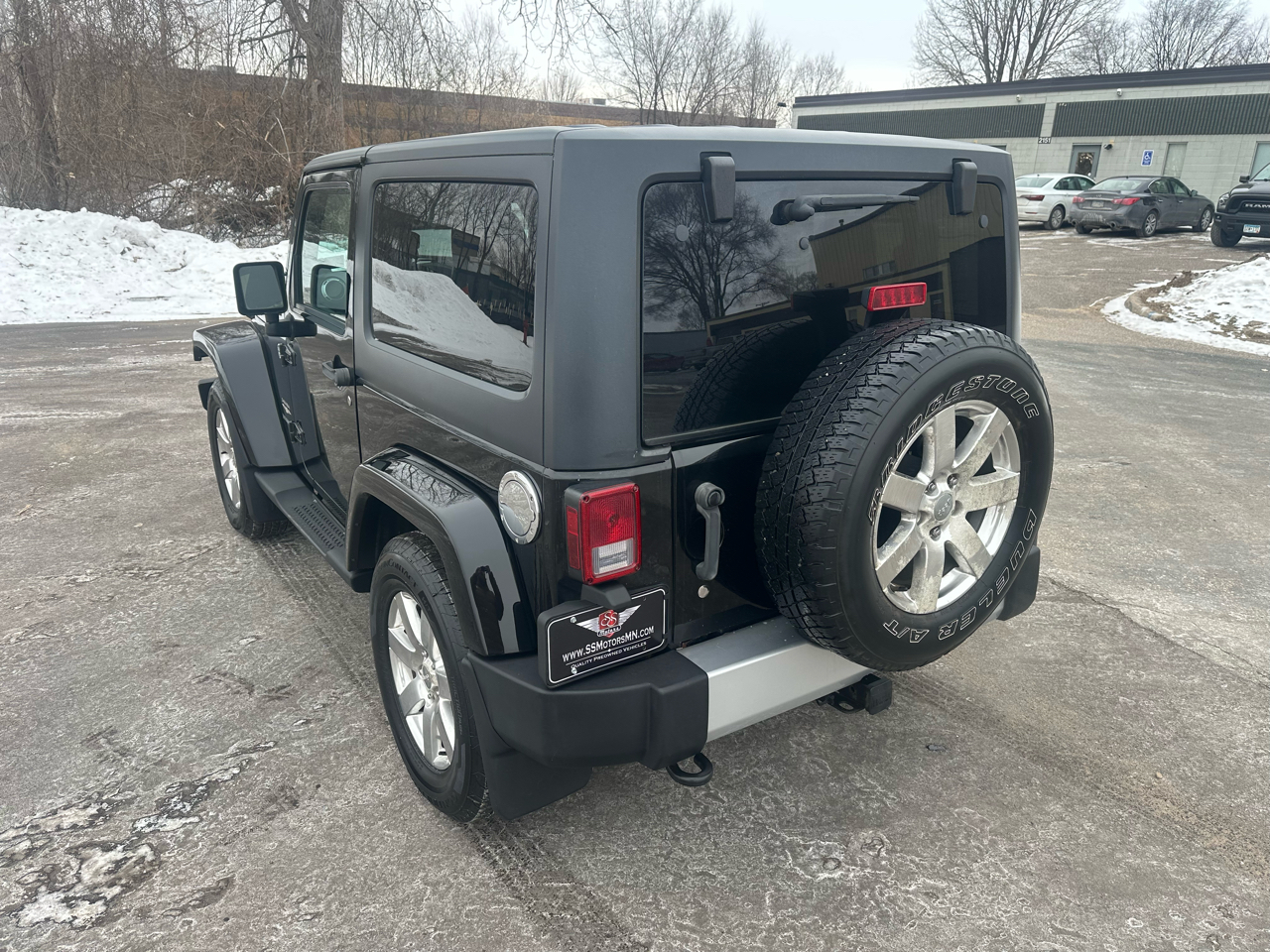 Jeep Wrangler Sahara 4WD 2013