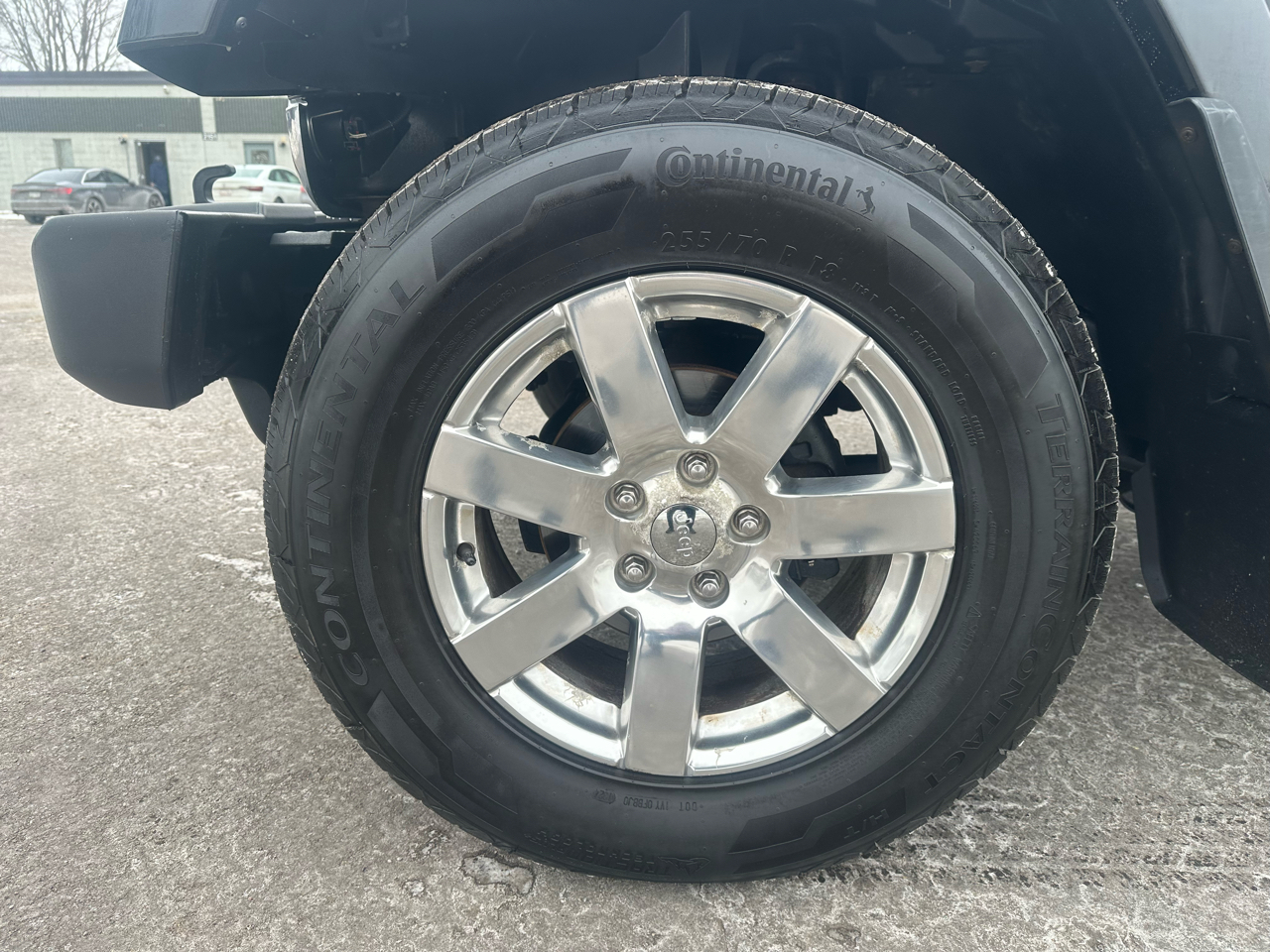 Jeep Wrangler Sahara 4WD 2013