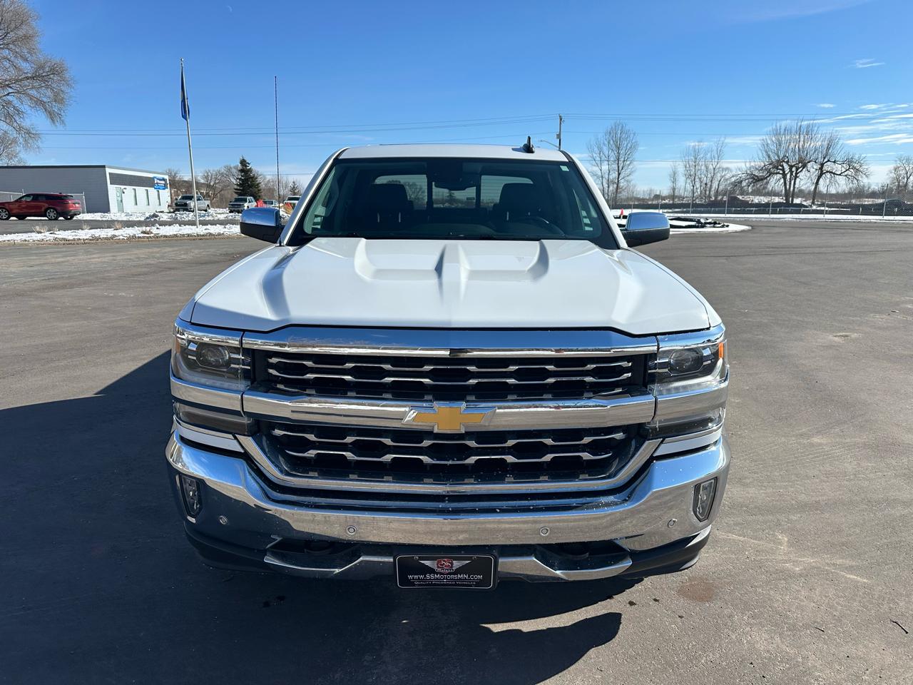 Chevrolet Silverado 1500 LTZ Crew Cab 4WD 2018