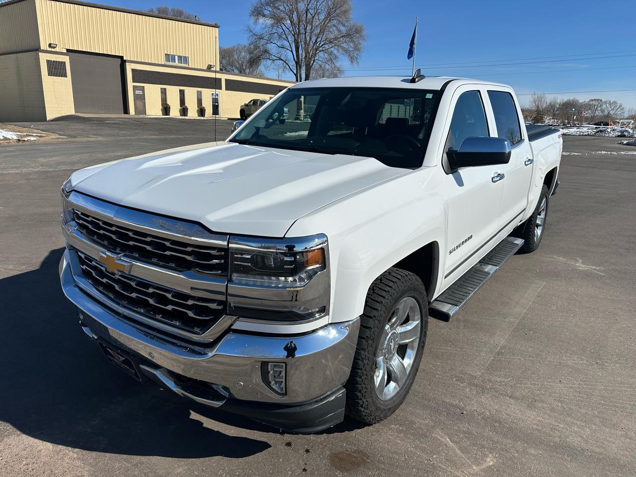 Chevrolet Silverado 1500 LTZ Crew Cab 4WD 2018