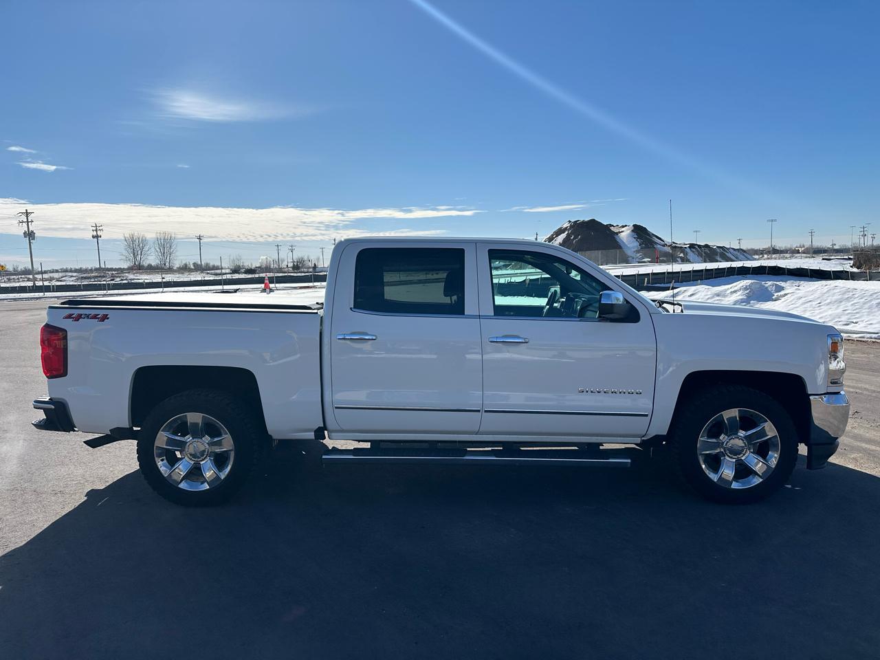 Chevrolet Silverado 1500 LTZ Crew Cab 4WD 2018