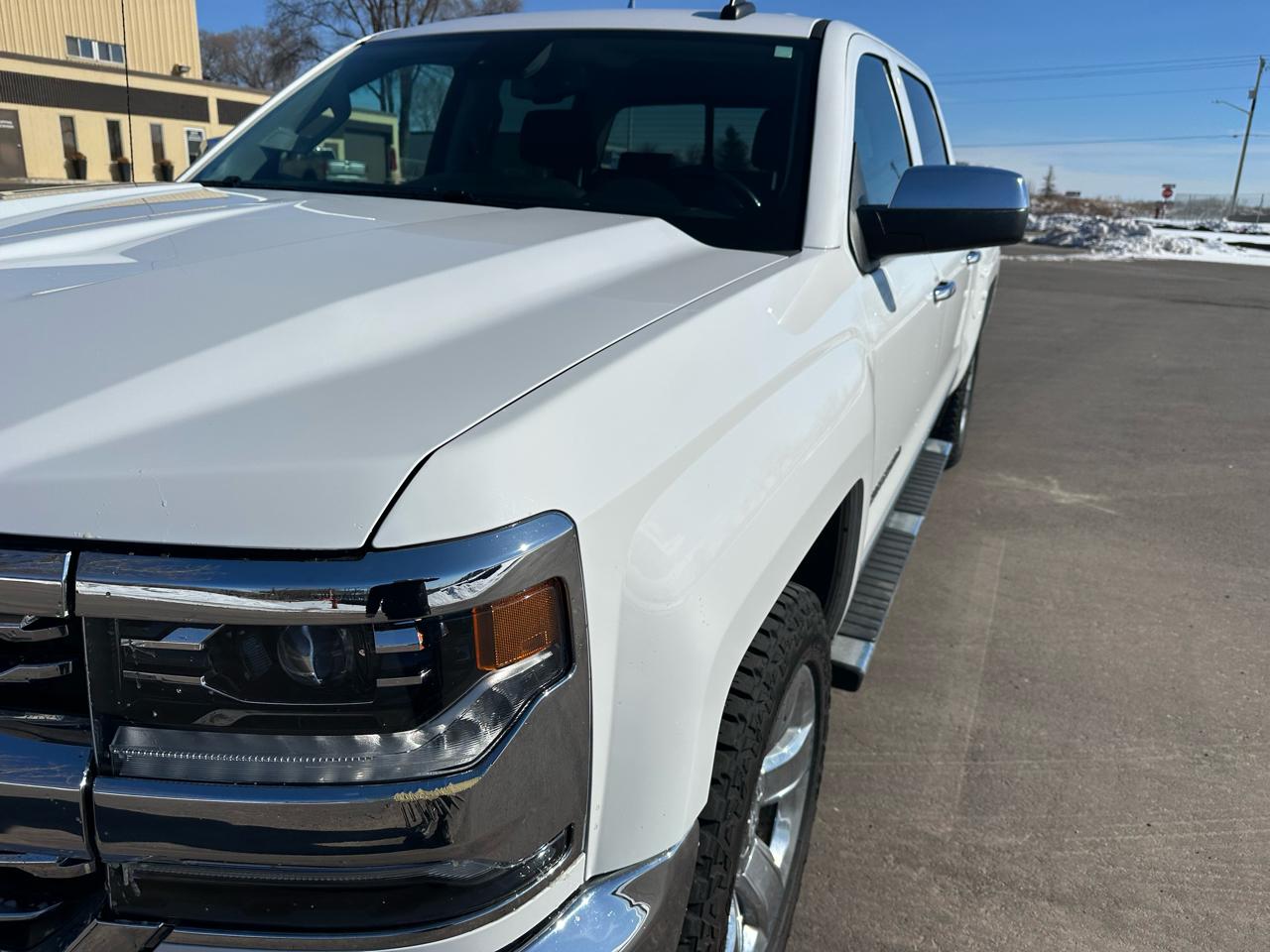 Chevrolet Silverado 1500 LTZ Crew Cab 4WD 2018