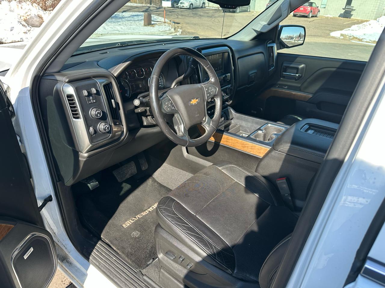 Chevrolet Silverado 1500 LTZ Crew Cab 4WD 2018