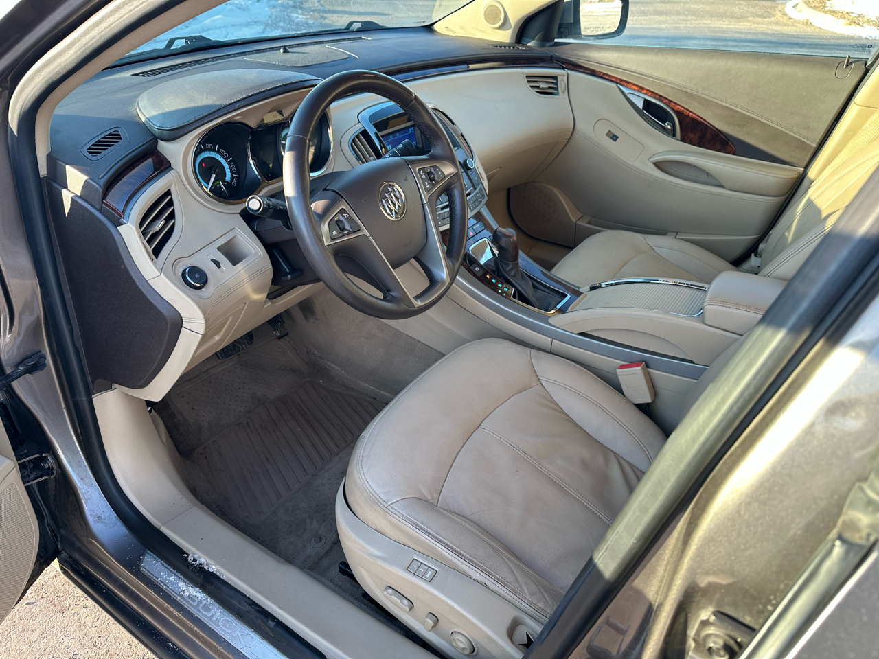 Buick LaCrosse Premium 2012