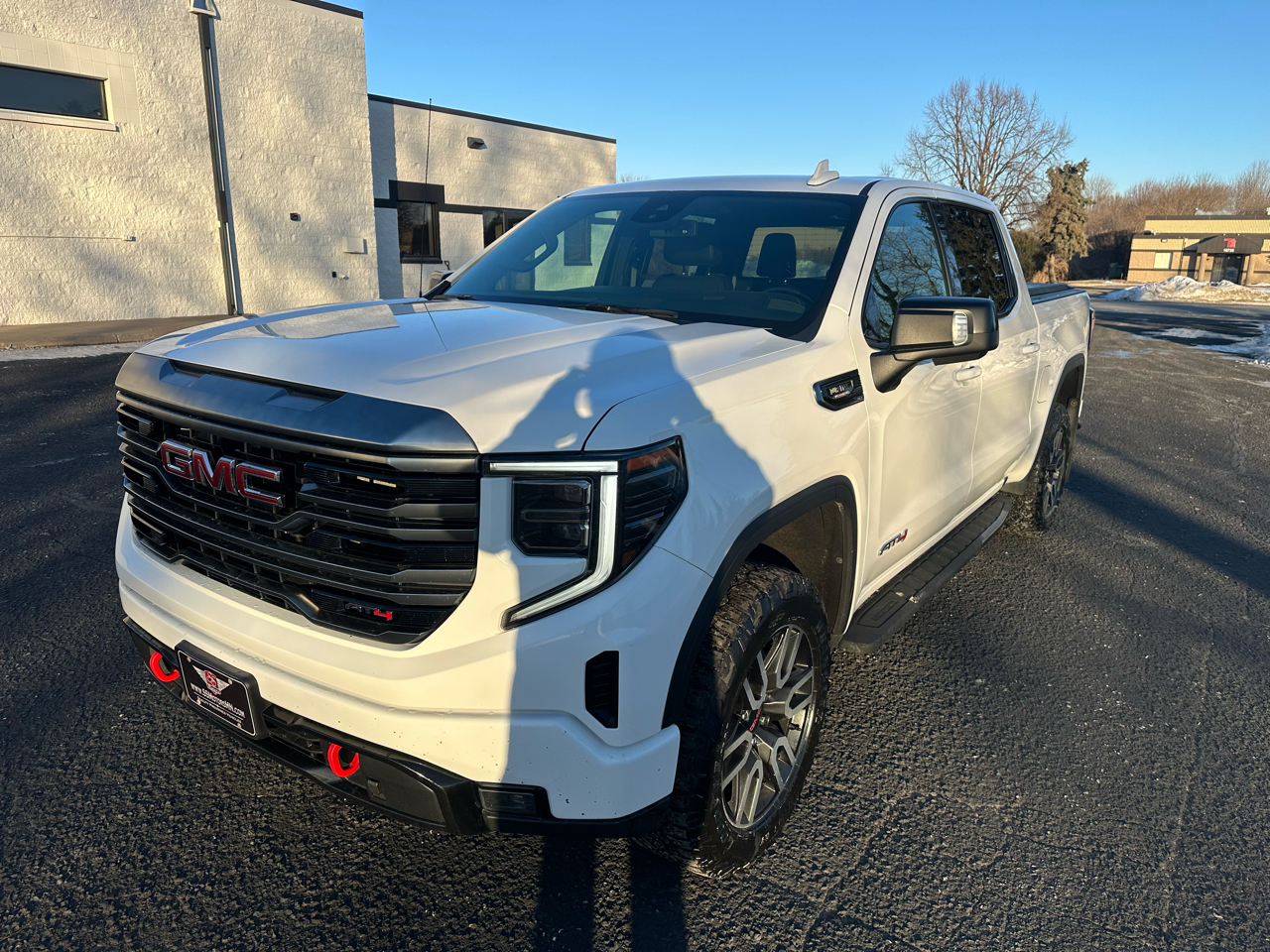 GMC Sierra 1500 AT4 Crew Cab 4WD 2022