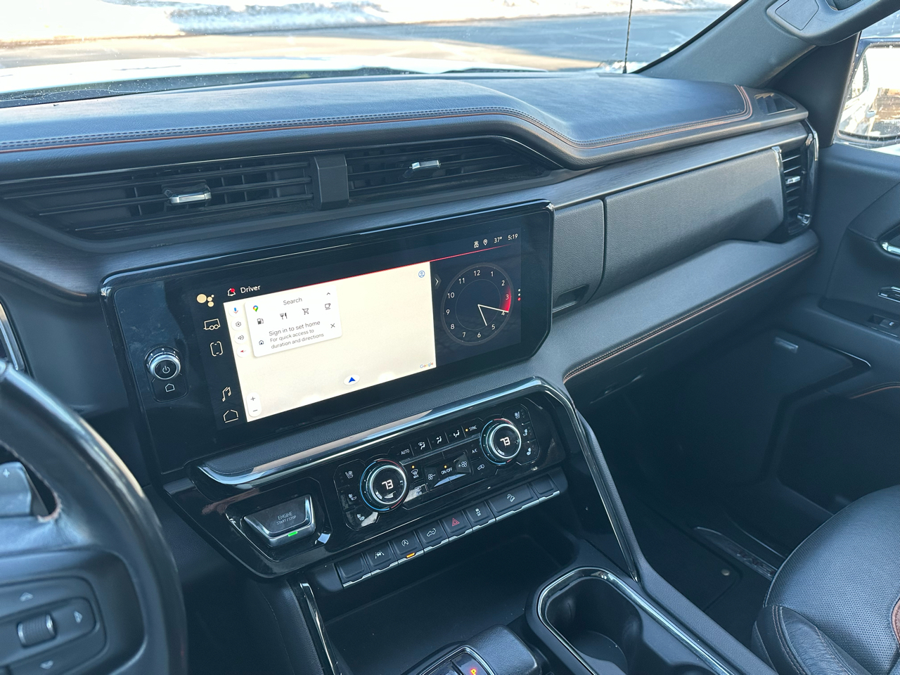 GMC Sierra 1500 AT4 Crew Cab 4WD 2022