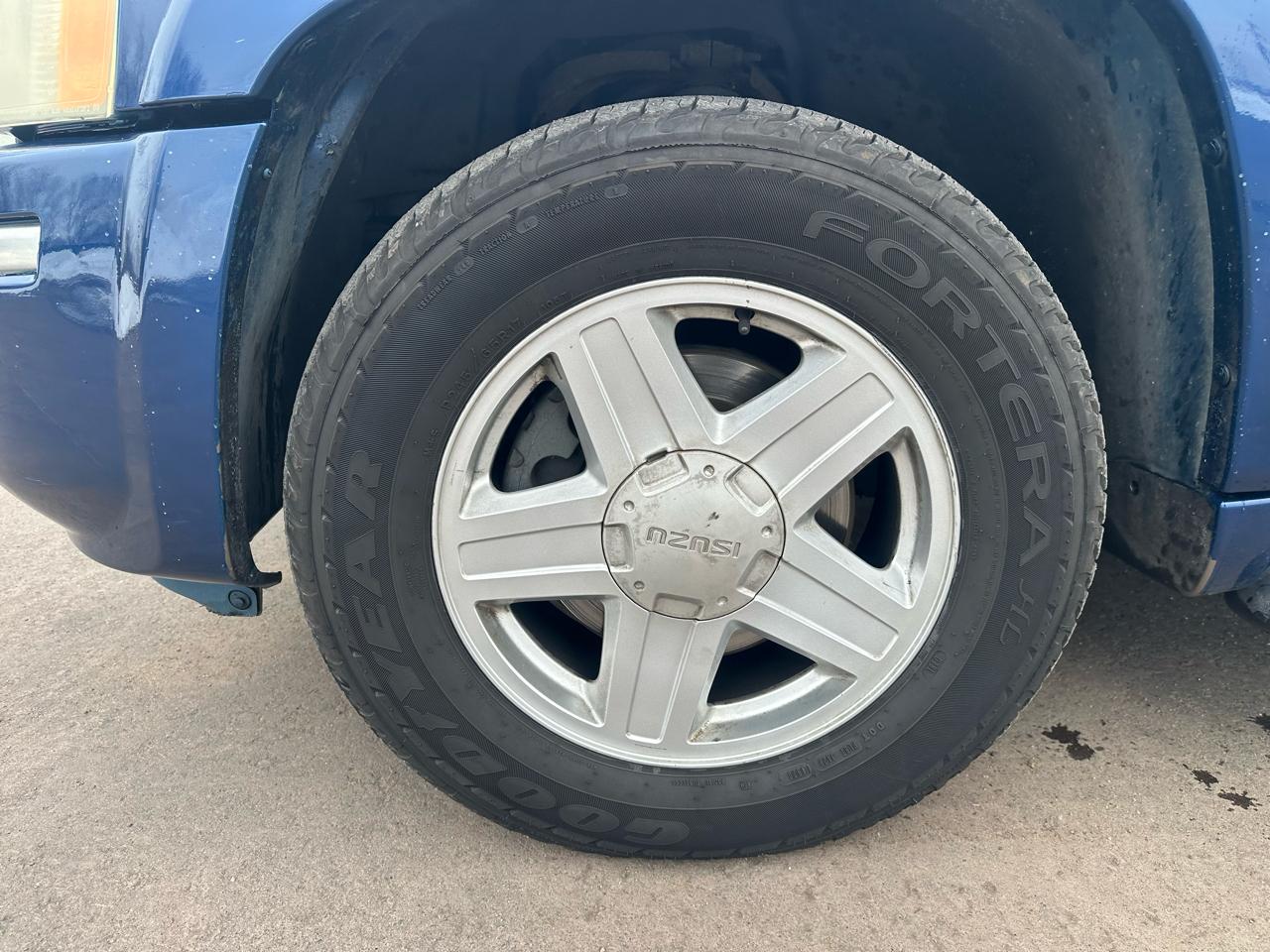 Isuzu Ascender S 4WD 2003