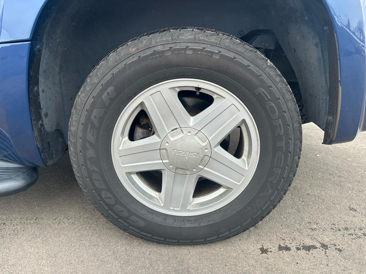 Isuzu Ascender S 4WD 2003