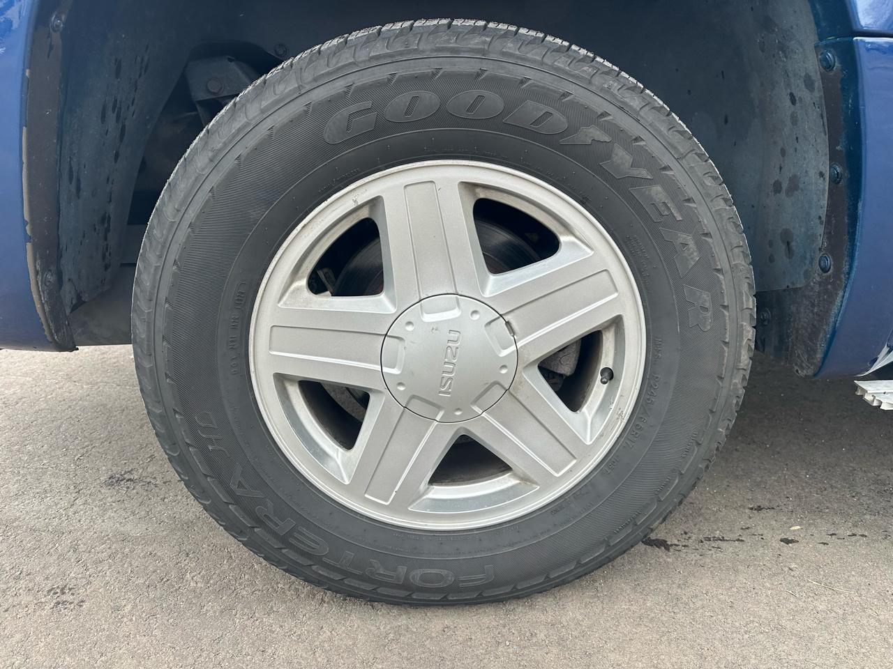 Isuzu Ascender S 4WD 2003