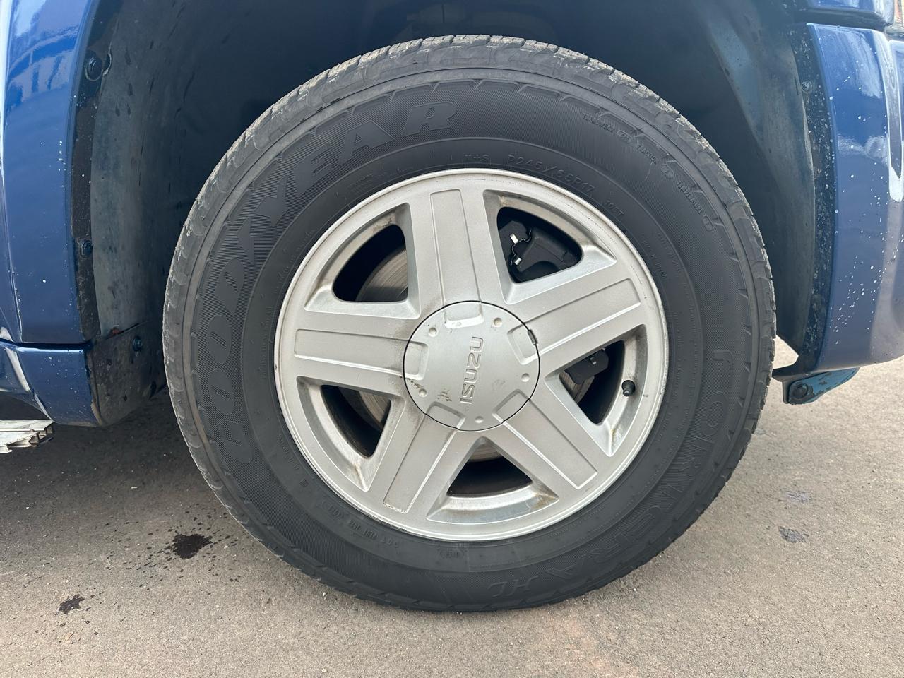 Isuzu Ascender S 4WD 2003