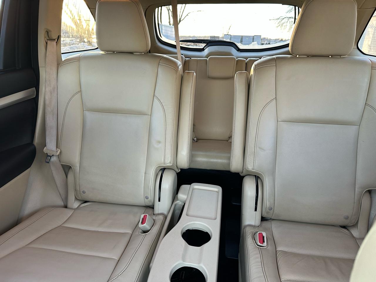 Toyota Highlander XLE AWD V6 2014